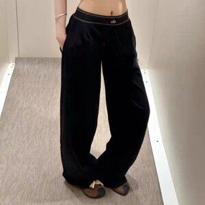 ALO Yoga Women's Black Pants Size：S (Regular)👩🏻💕